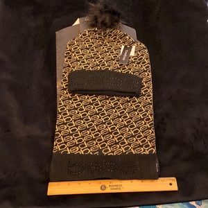 NWT Bebe 2-piece scarf and beanie hat set